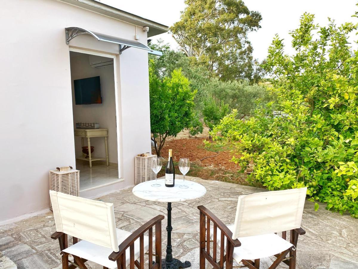 Mg Cozy Garden View Studio Korakiaí 外观 照片